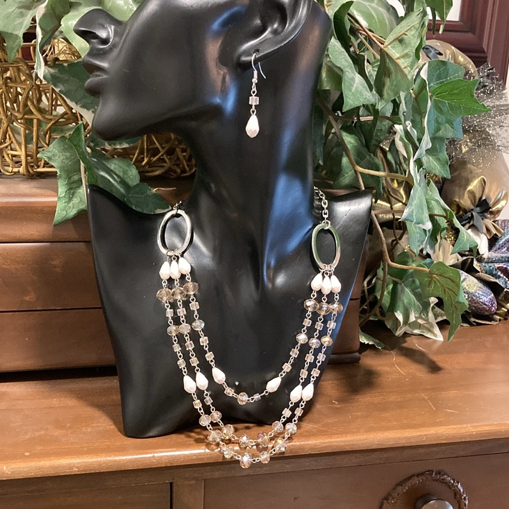 NWOT - Pink Silvertone Triple Chain With Crystals Teardrop Beads & Earring Set